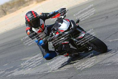 media/Mar-28-2022-Superbike Trackdays (Mon) [[b8603d0f67]]/Open Track Time/Turn 3 Inside/